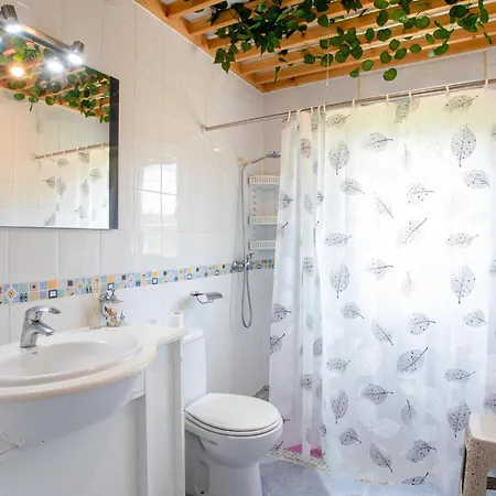 Amazing In With Wifi Holiday home